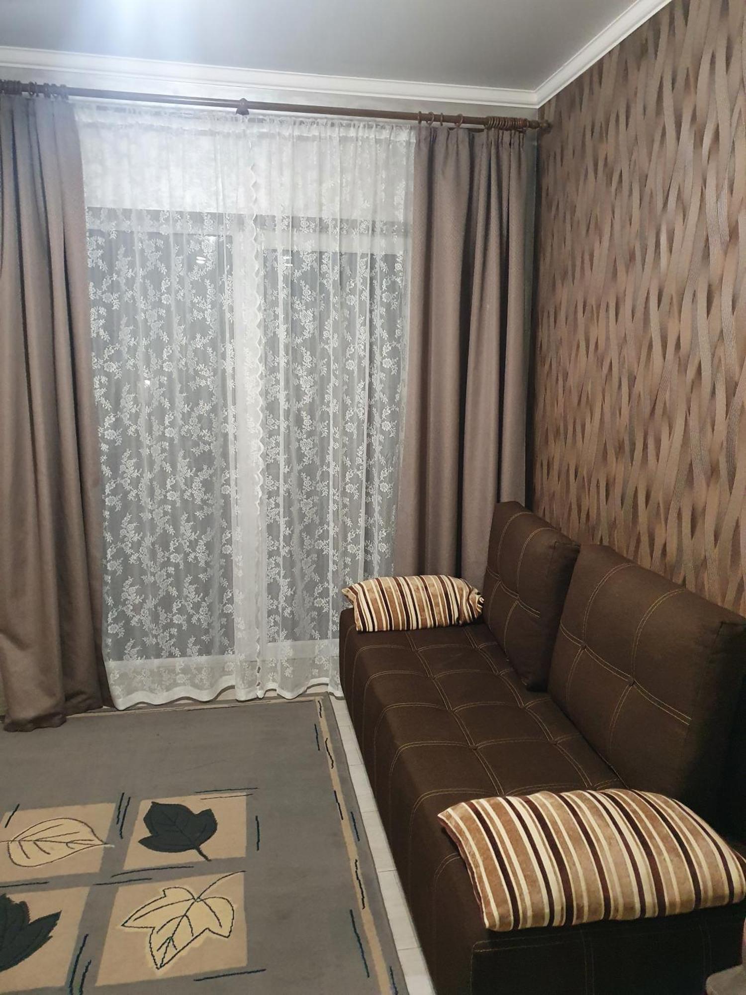 Lutsk, Double-Room Apartments Exterior photo